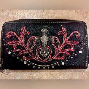 P&G collection clutch wallet